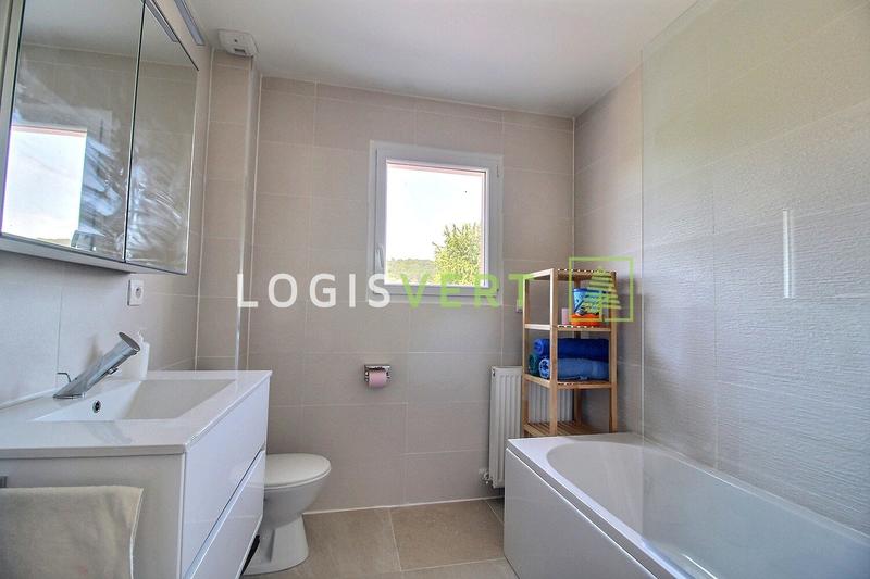 Maison contemporaine - 95 m² - 5 pièces