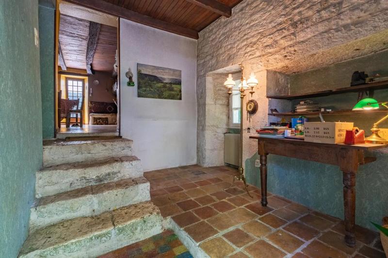 Propriété - 186 m² - 5 pièces