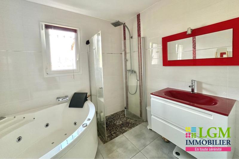 Maison - 171 m² - 6 pièces