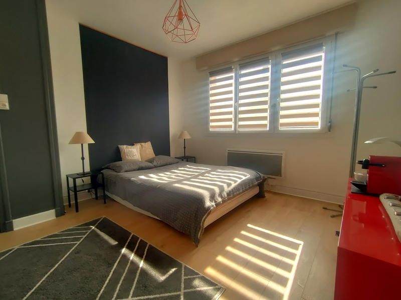 Maison - 91 m² - 6 pièces