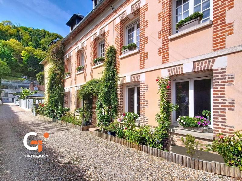 Maison - 140 m² - 7 pièces