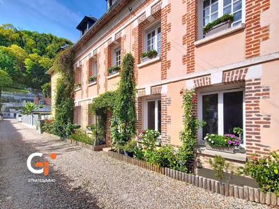 Maison - 140 m² - 7 pièces