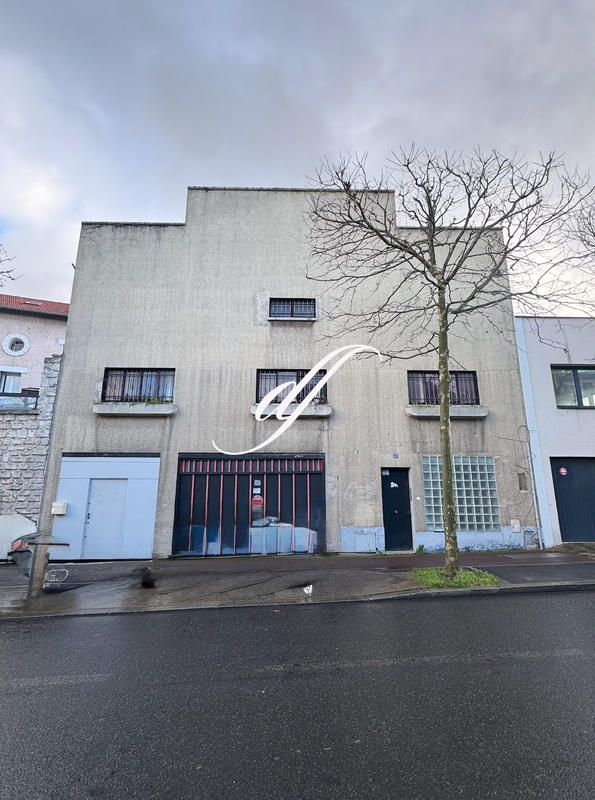 Immeuble - 1 200 m²