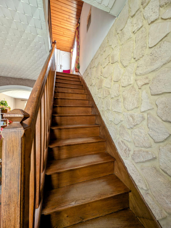 Maison - 106 m² - 5 pièces