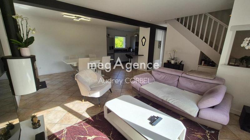 Maison - 97 m² - 5 pièces