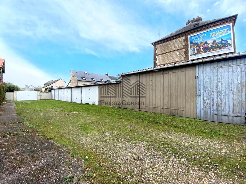 Parking / Garage - 145 m²