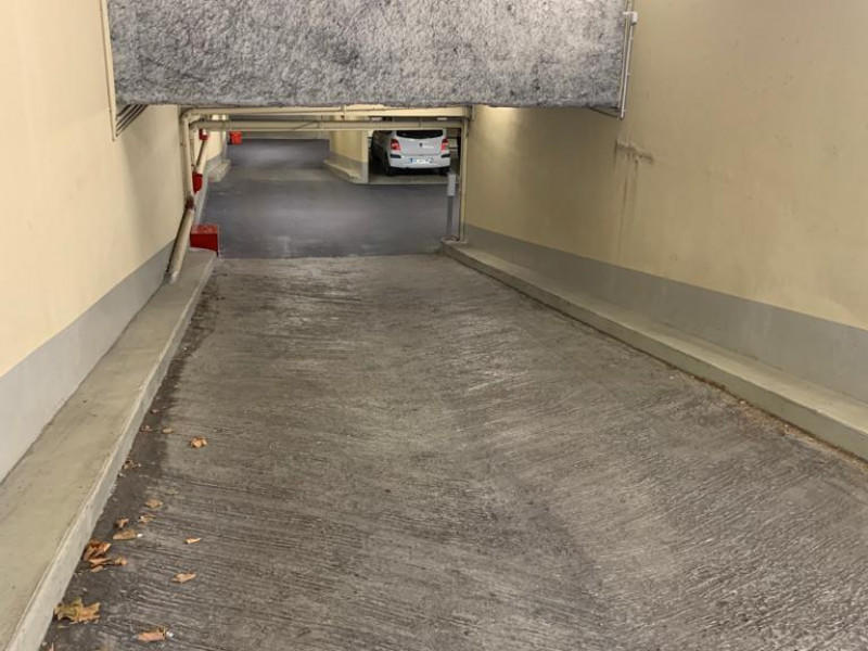 Parking - 10 m²