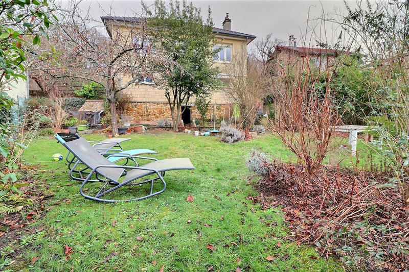 Maison - 155 m² - 6 pièces