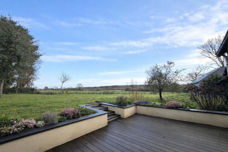 Maison - 163 m² - 6 pièces