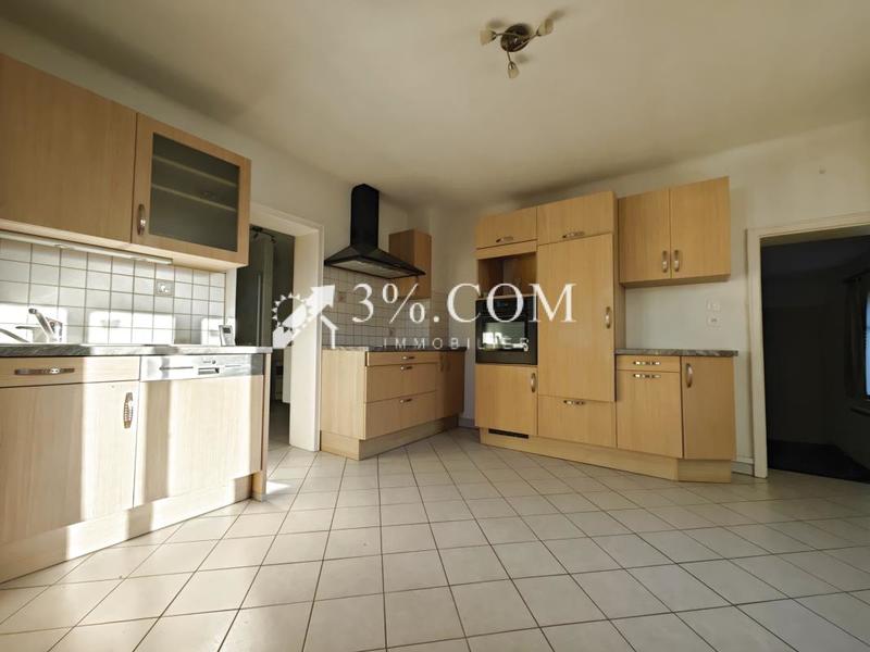 Maison - 188 m² - 7 pièces