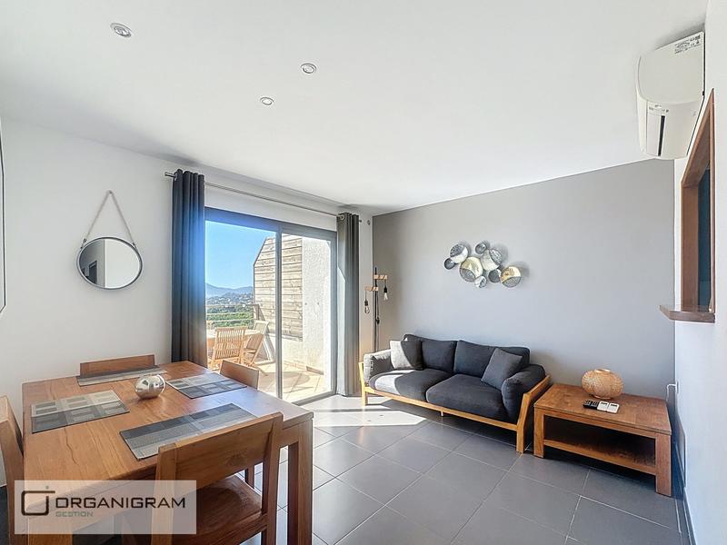 Appartement - 49 m² - 3 pièces