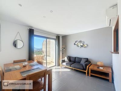 Appartement - 49 m² - 3 pièces