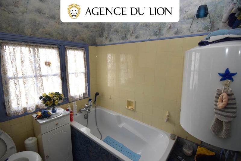 Maison - 95 m² - 5 pièces