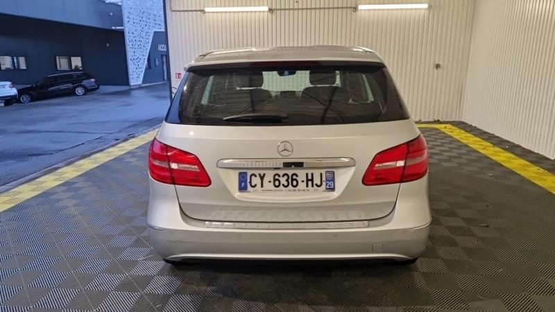 Mercedes Classe B 180 Design 7-G Dct a