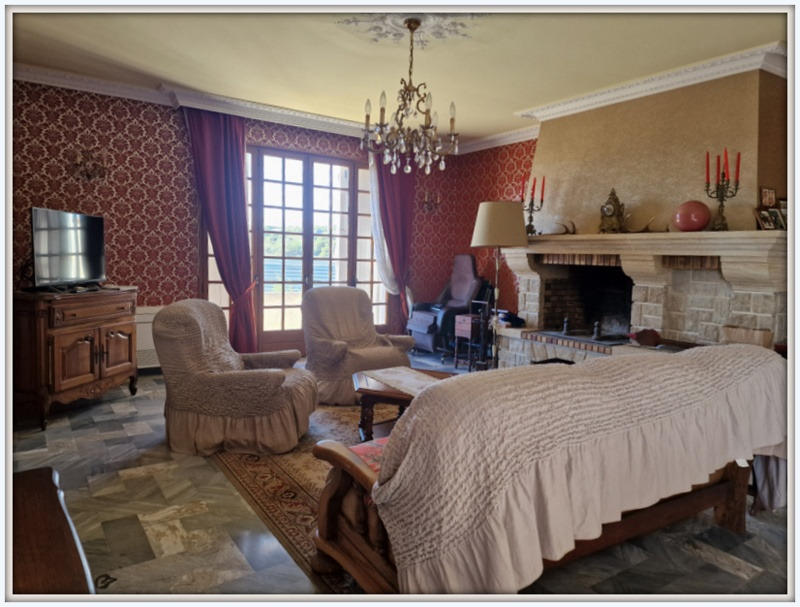 Maison - 524 m² - 12 pièces