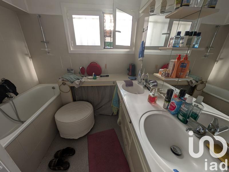 Maison - 180 m² - 7 pièces