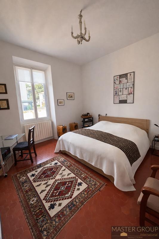 Appartement - 93 m² - 3 pièces