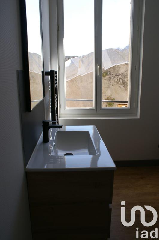 Maison de ville - 92 m² - 4 pièces