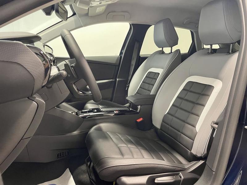 Citroën C4 III (2) 1.2 Hybrid 145 Dcs6 Max