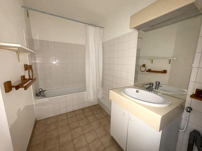 Appartement - 49 m² - 2 pièces