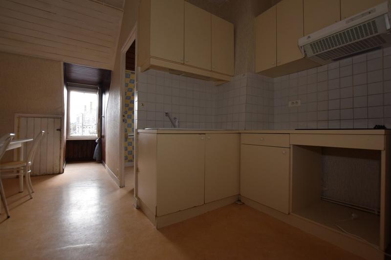 Maison - 300 m² - 15 pièces