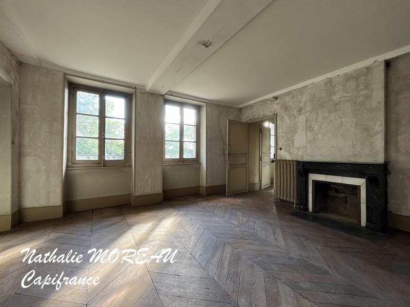Maison de maîtres - 600 m² - 16 pièces