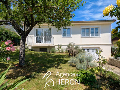 Maison - 80 m² - 4 pièces