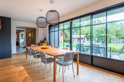 Maison de maîtres - 373 m² - 8 pièces