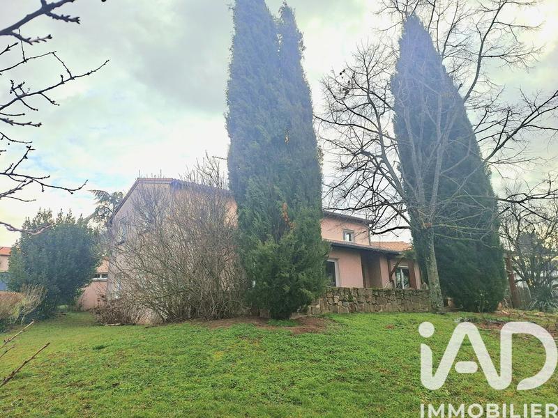 Maison - 179 m² - 8 pièces