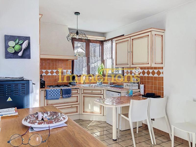 Maison - 98 m² - 4 pièces