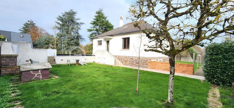 Maison - 105 m² - 5 pièces