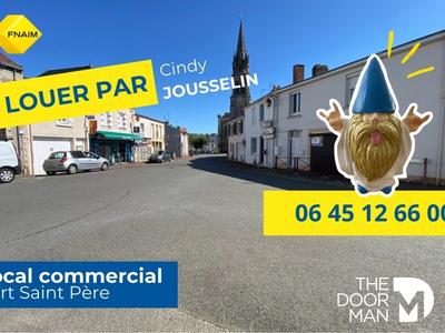 Local commercial - 44 m² - 2 pièces