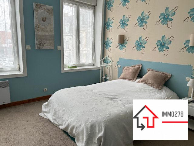 Maison - 232 m² - 7 pièces