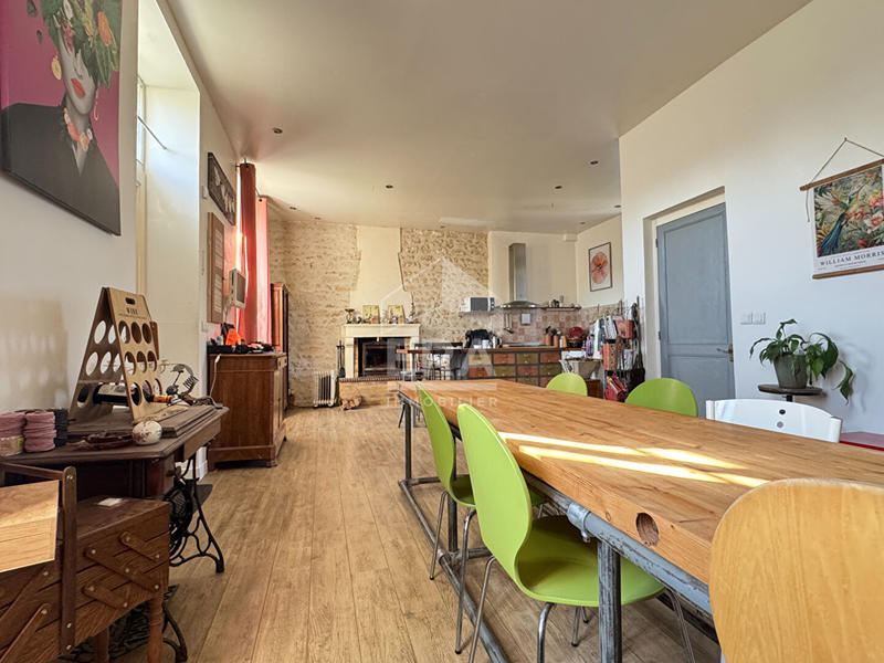 Maison - 161 m² - 5 pièces