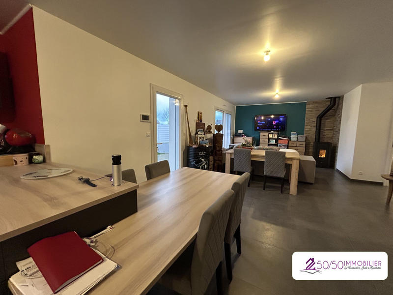 Maison - 90 m² - 4 pièces