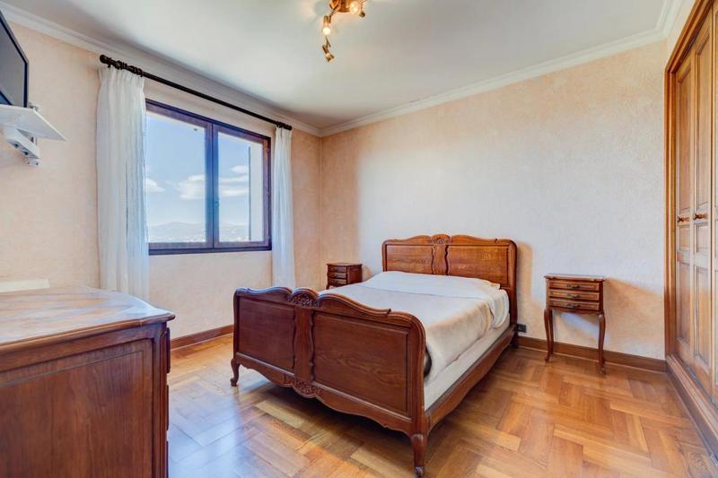 Villa - 147 m² - 4 pièces