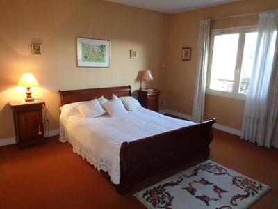 Maison - 142 m² - 6 pièces