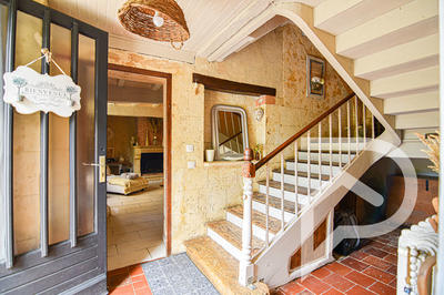 Maison - 140 m² - 5 pièces