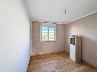 Appartement - 65 m² - 4 pièces