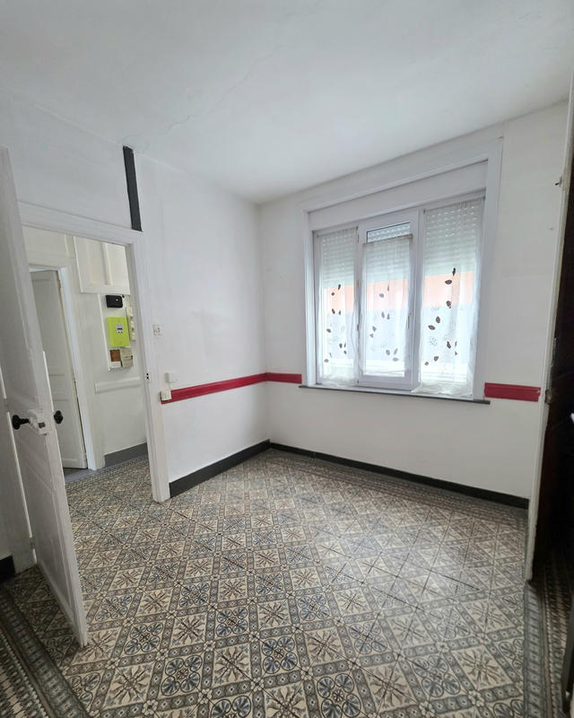 Maison - 95 m² - 5 pièces