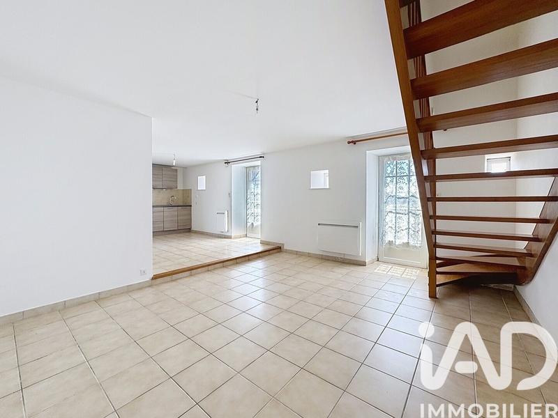 Maison - 165 m² - 8 pièces