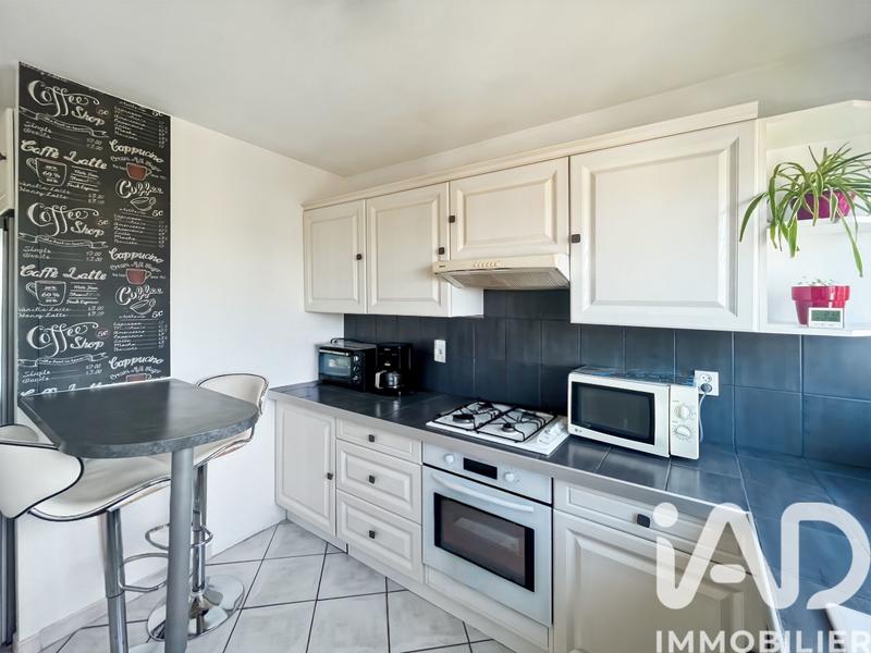 Appartement - 77 m² - 4 pièces