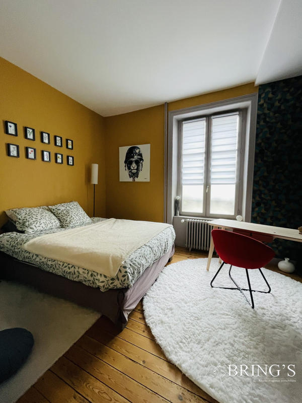 Maison - 309 m² - 12 pièces