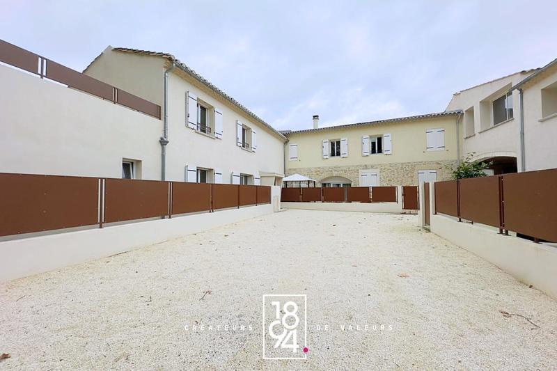 Appartement - 95 m² - 4 pièces