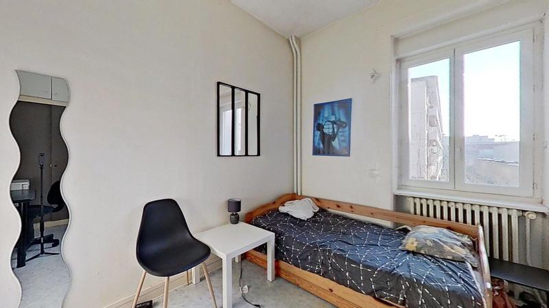 Chambre - 15 m² - 1 pièce