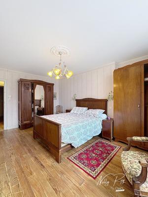 Maison - 140 m² - 5 pièces