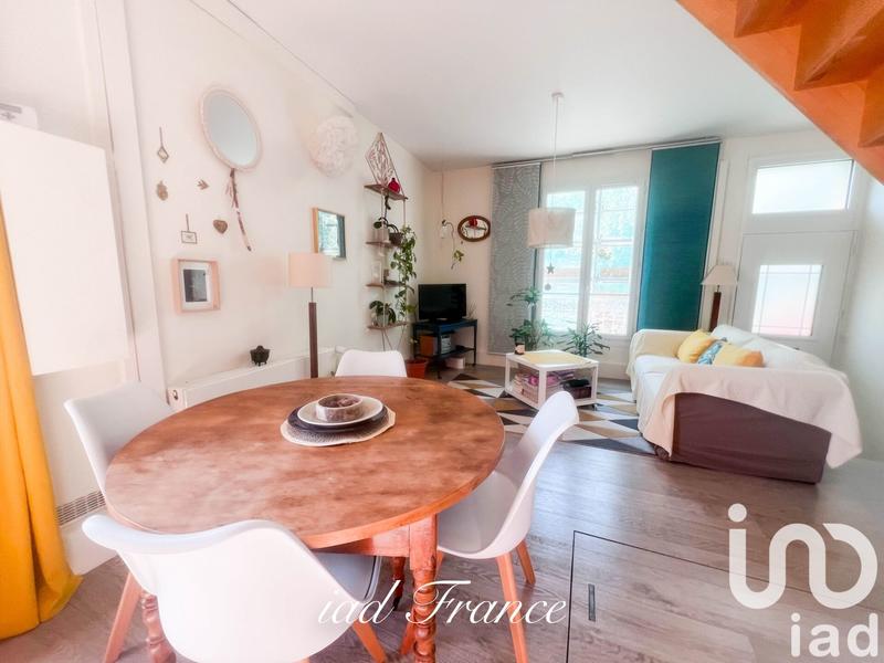 Maison de ville - 69 m² - 4 pièces