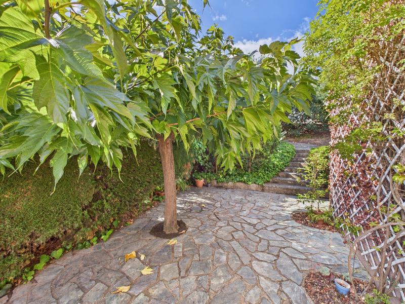 Maison - 98 m² - 5 pièces