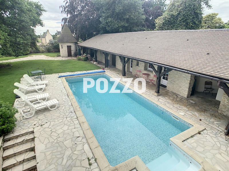 Maison - 290 m² - 10 pièces