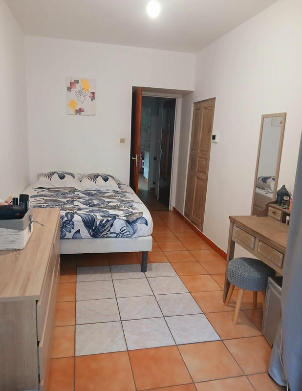 Maison de village - 130 m² - 9 pièces